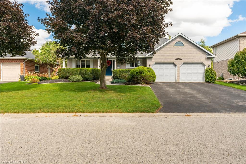 SOLD!! – 3934 Stacey Crescent